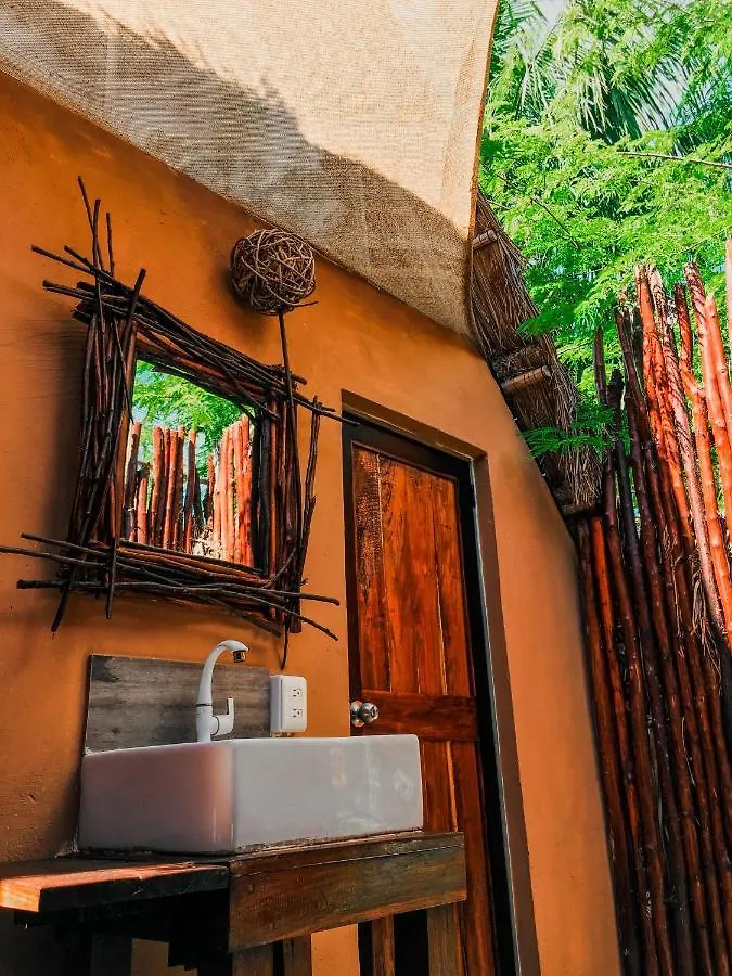 Mangata Bacalar Hotel Campsite
